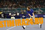 Медведев проиграл в полуфинале турнира в Майами